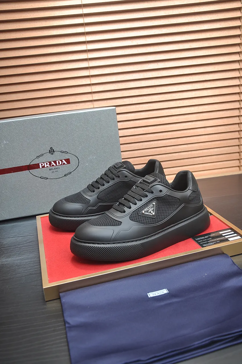 Men's shoes 💰580💶【PRADA】Top original, new season, high quality original goods, top imported calfskin with original imported glue, imported cowhide inside with original cowhide feet, original outsole! Quality guaranteed! Code 38-45 (45 customized)